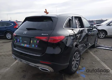 2025 Mercedes-Benz Glc 300 4Matic Suv z USA, uszkodzony, nr VIN W1NKM4HB3SF374086